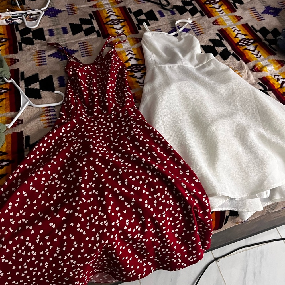 SHEIN Red and White Backless Dresses